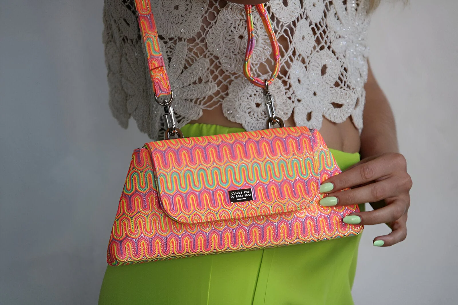 Baby Optical Glitter Bag - Image 12