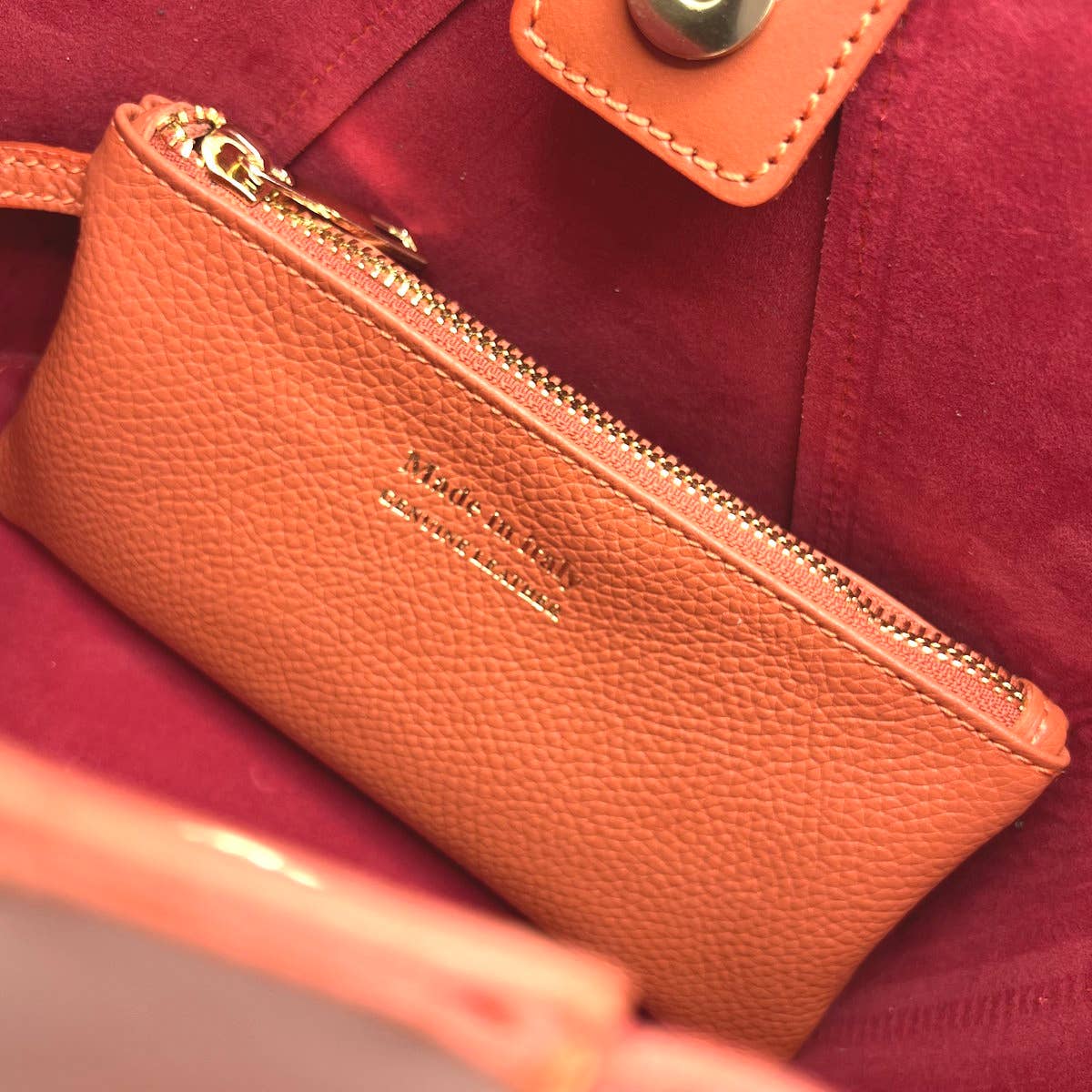 Bolgheri Leather Bucket Bag – Handcrafted in Tuscany - Image 5