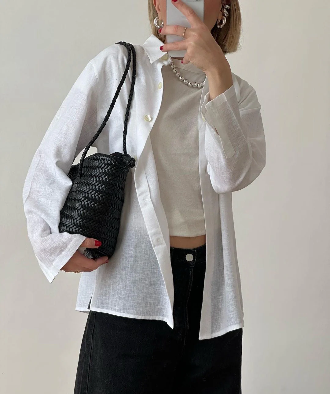 Carmel - Hand Woven Full Grain Leather Bucket Bag Black - Image 7