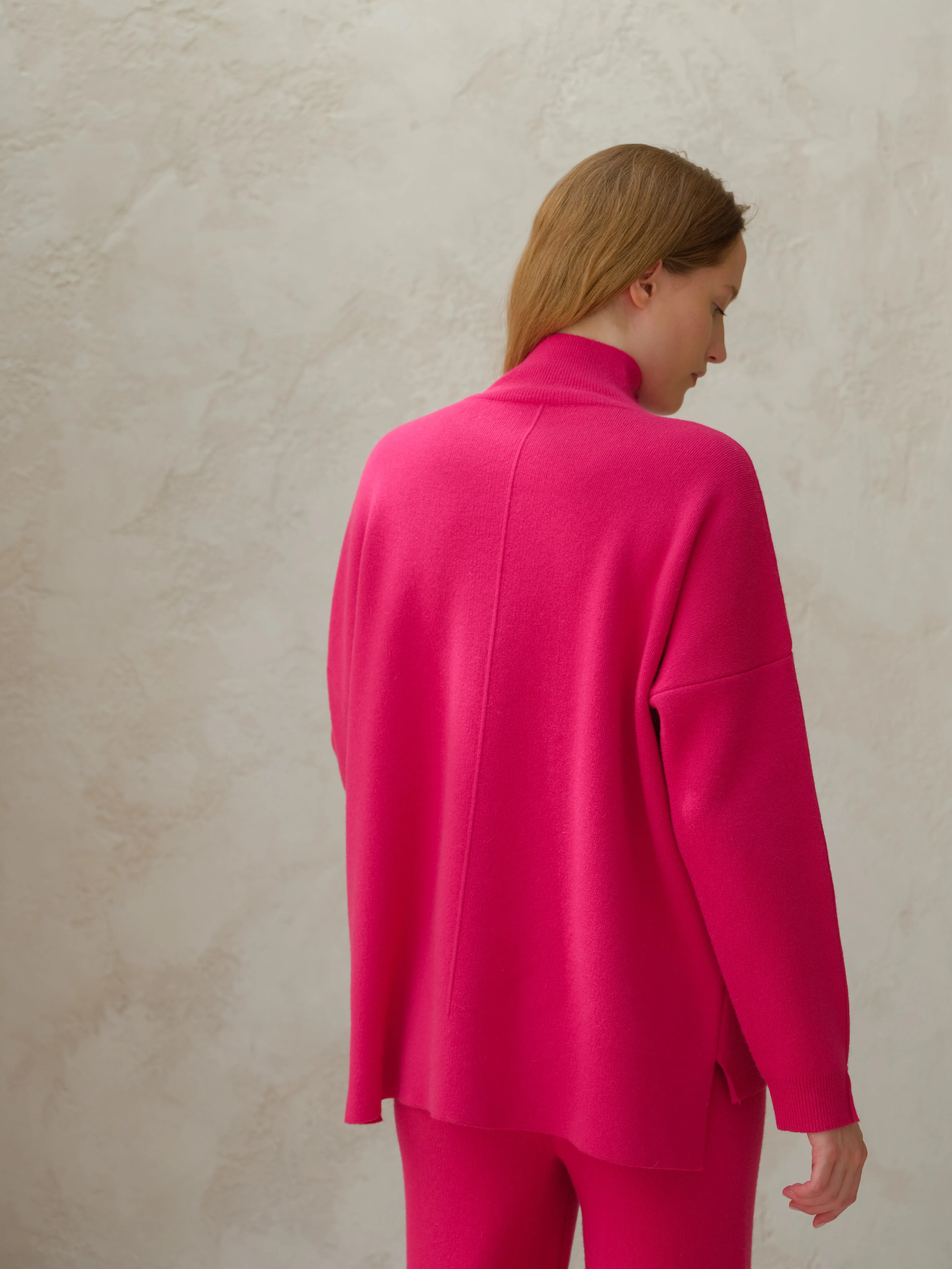 Wool & Cashmere Mix Solid Maxi Turtleneck Sweater - Image 24