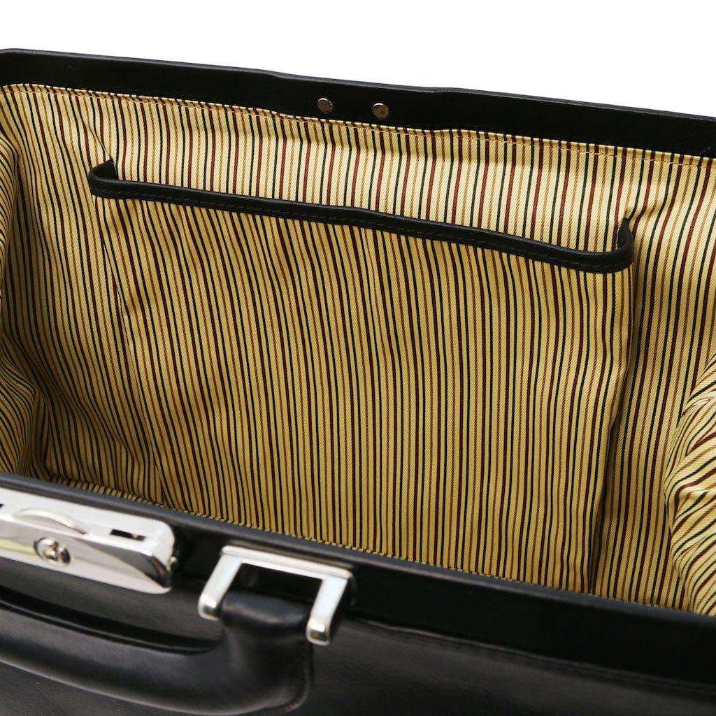 Giotto - Exclusive double-bottom leather doctor bag | TL142344 - Image 38