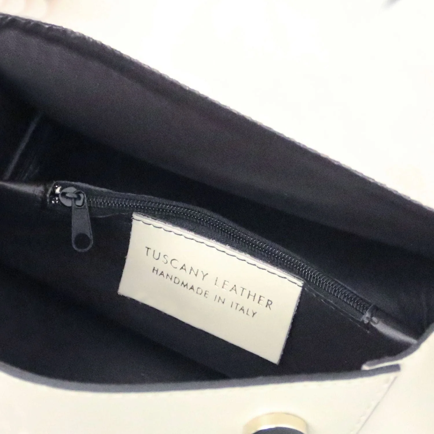 TL Bag - Leather shoulder bag  | TL142253 - Image 29